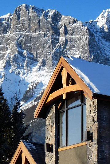 9-unit multi-family on 6th Avenue, Canmore