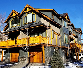 Custom home, 4th Street, Canmore